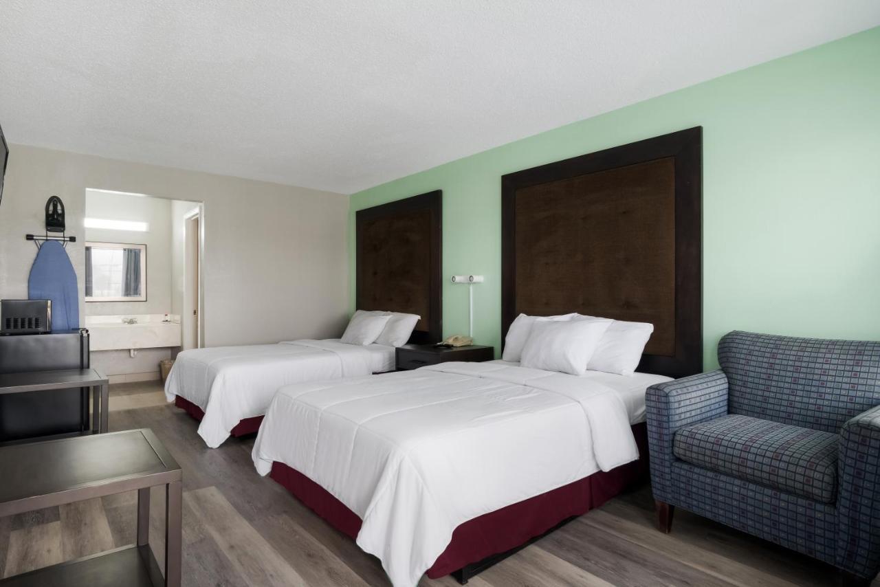 Americas Best Value Inn And Suites Blytheville Dış mekan fotoğraf